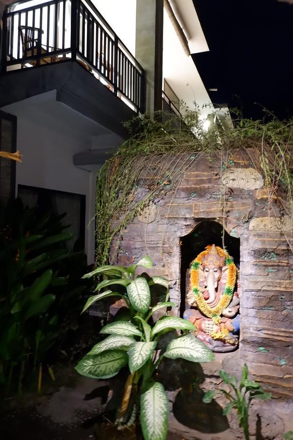 Manik Garam Boutique Villa 아메드 외부 사진